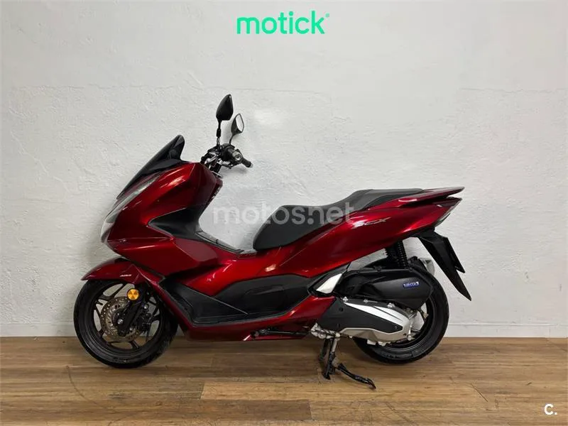 Honda PCX 125 – Vista 7