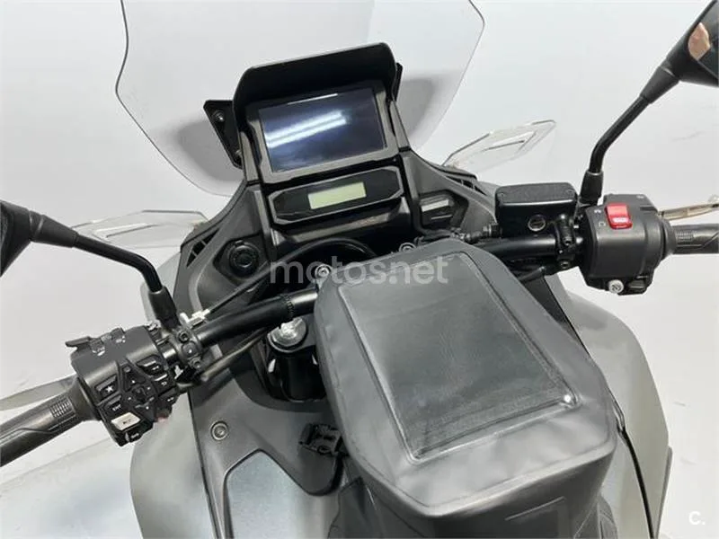 Honda NT1100 – Vista 7