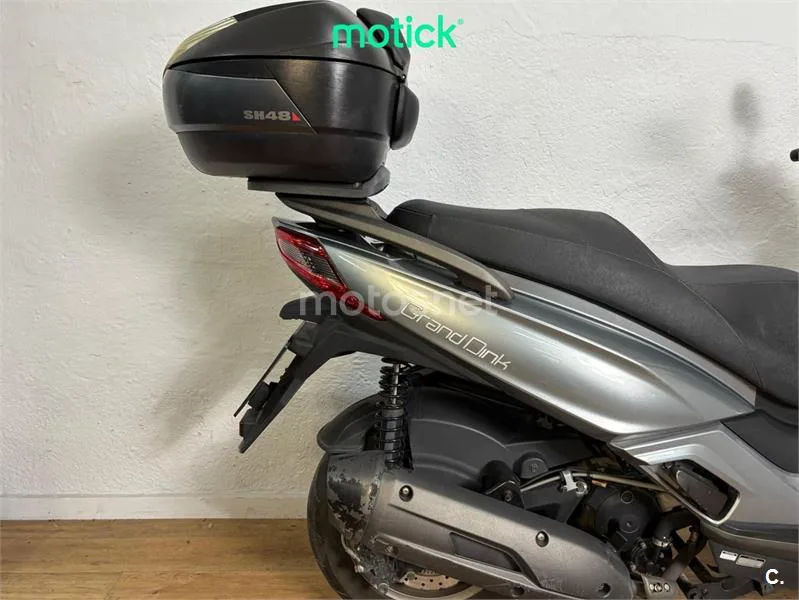 Kymco Grand Dink 125 – Vista 3
