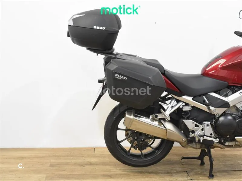 Honda VFR 800 X Crossrunner – Vista 3