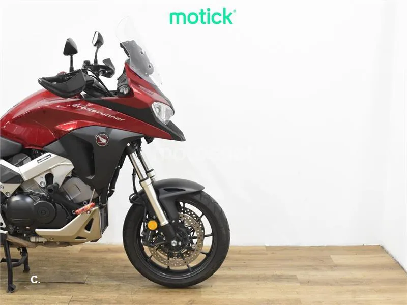 Honda VFR 800 X Crossrunner – Vista 4