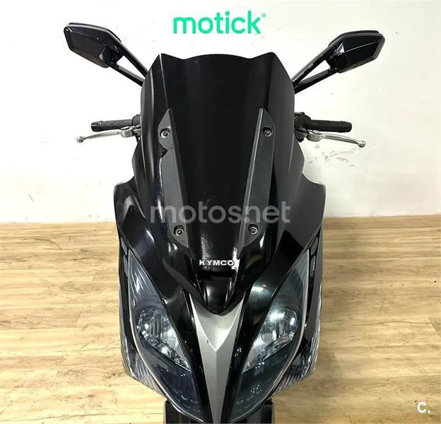 Kymco Xciting 400 – Vista 8