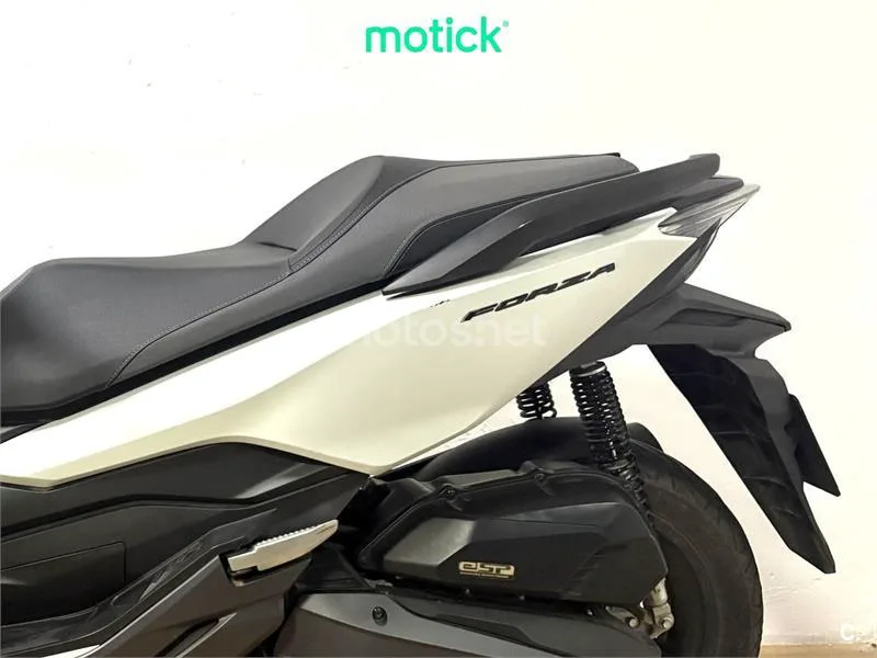 Honda Forza 125 – Vista 6