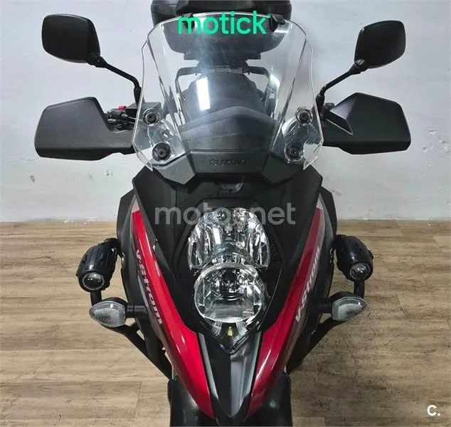 Suzuki V-Strom 650 XT – Vista 8