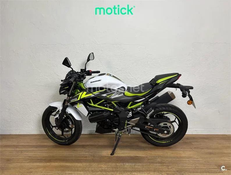 Kawasaki Z125 – Vista 7