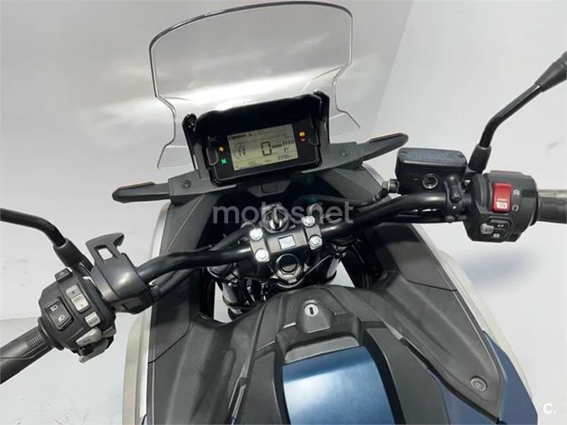 Honda NC 750 X – Vista 7