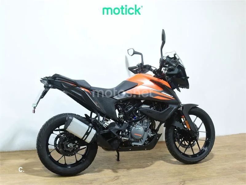 KTM 390 – Vista 10