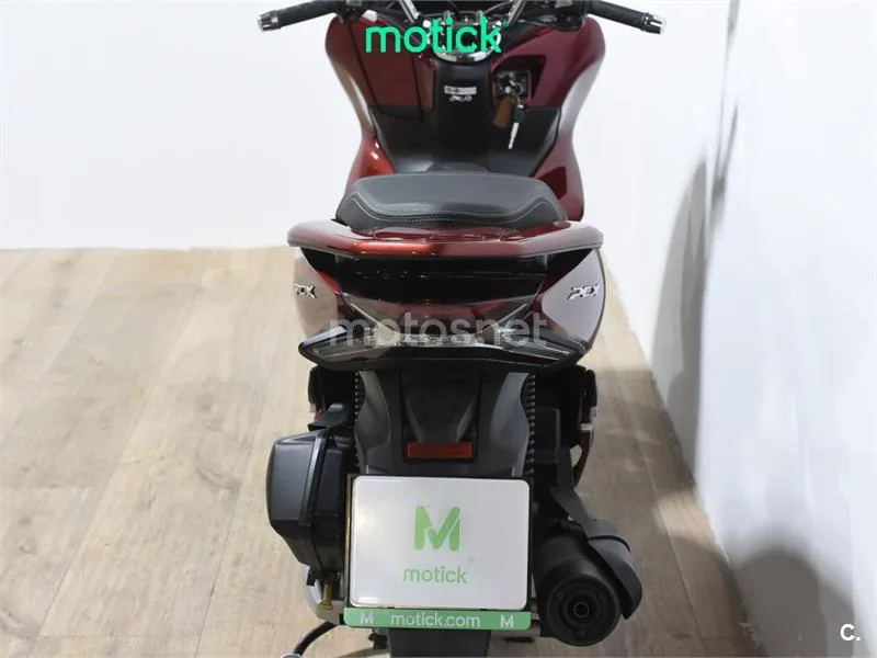Honda PCX 125 – Vista 6