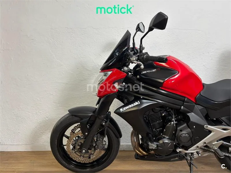 Kawasaki ER-6N – Vista 8