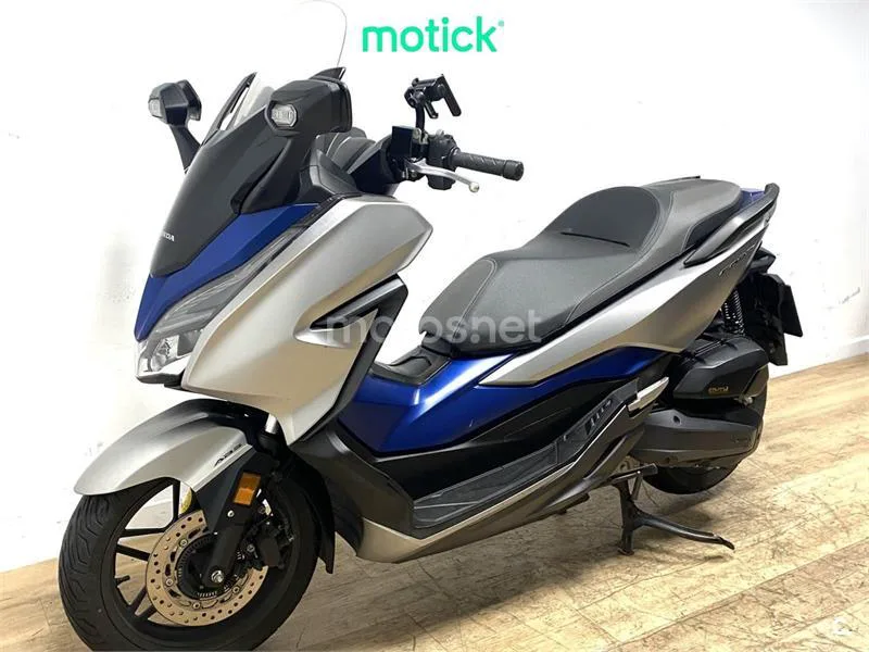 Honda Forza 125 – Vista 11