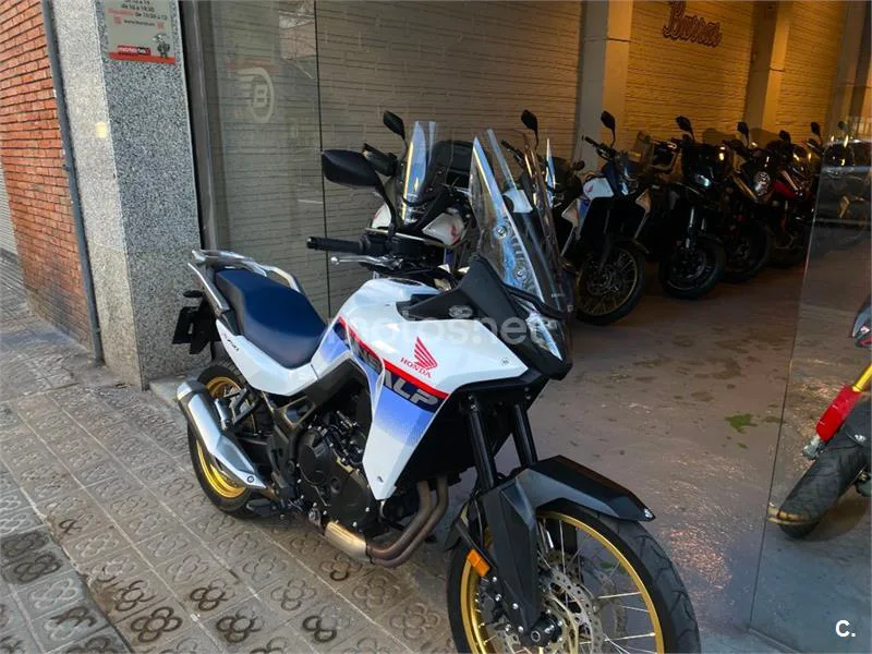 Honda XL 750 Transalp – Vista 3