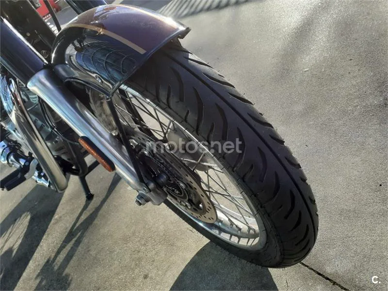 Royal Enfield Classic 350 – Vista 12