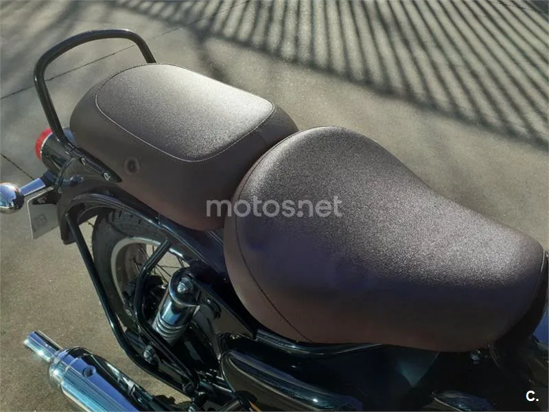 Royal Enfield Classic 350 – Vista 16