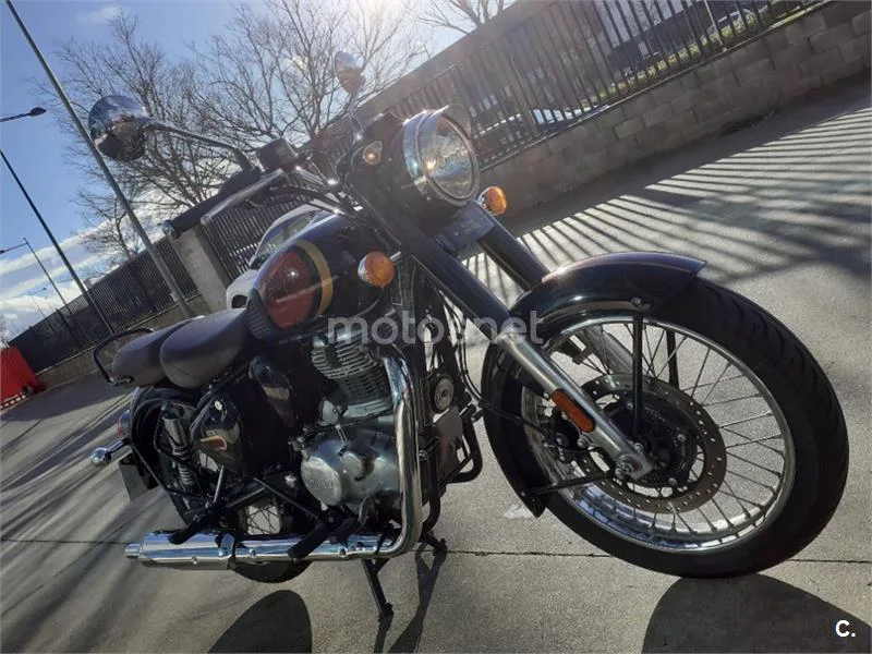Royal Enfield Classic 350 – Vista 5