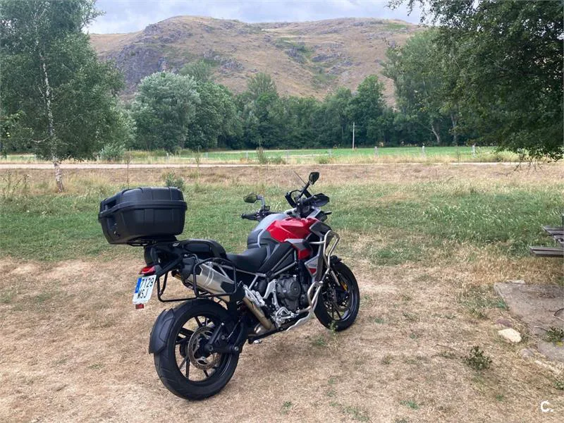 Triumph Tiger 1200 GT – Vista 5