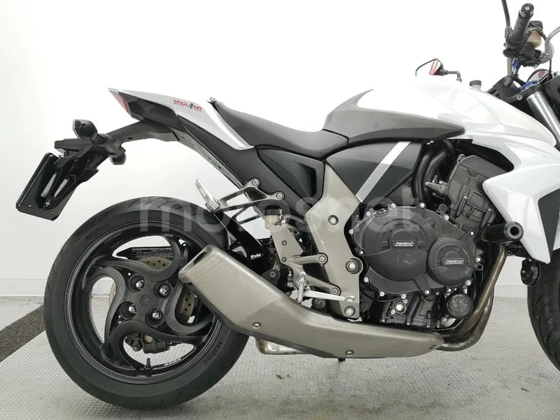 Honda CB 1000R – Vista 5