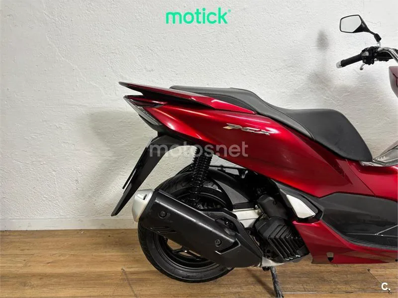 Honda PCX 125 – Vista 3