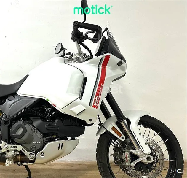 Ducati DesertX – Vista 3