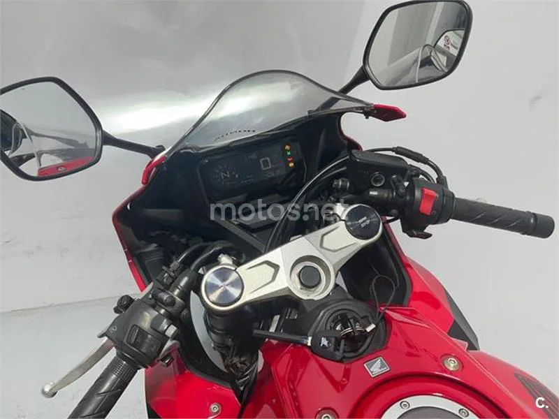 Honda CBR 650 R – Vista 7