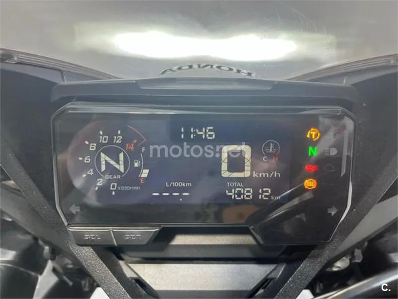 Honda CBR 650 R – Vista 8