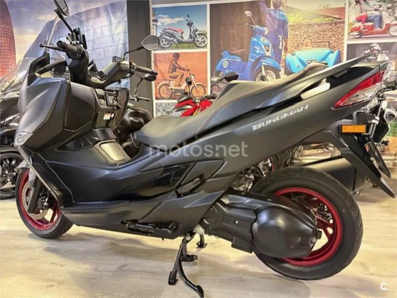 Suzuki Burgman 400 – Vista 4