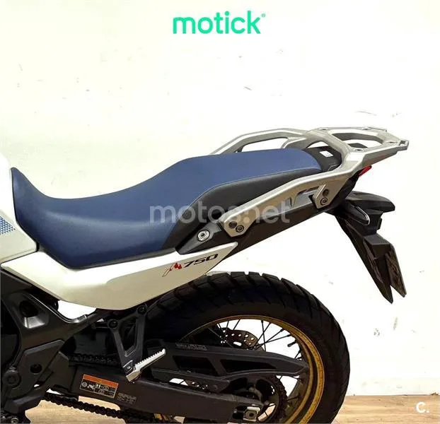 Honda XL 750 Transalp – Vista 10