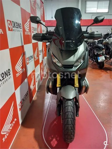 Honda X-ADV – Vista 4