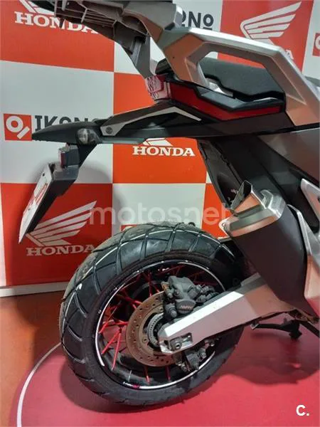 Honda X-ADV – Vista 5