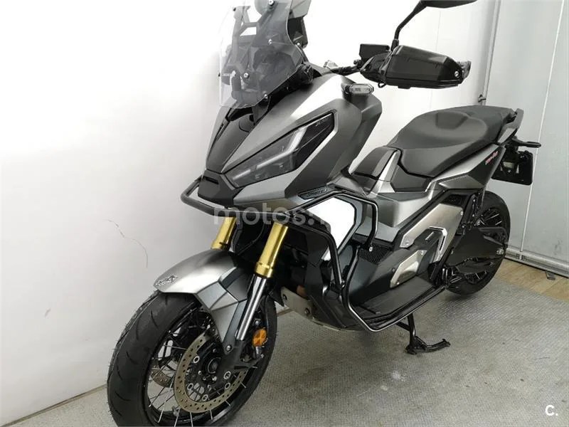 Honda X-ADV – Vista 17