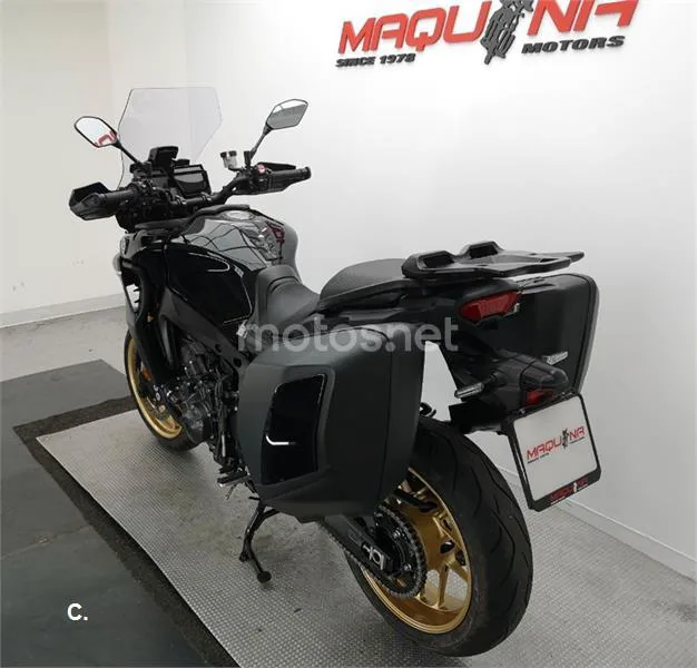 Yamaha Tracer 9 – Vista 19