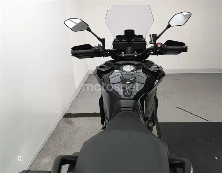 Yamaha Tracer 9 – Vista 7