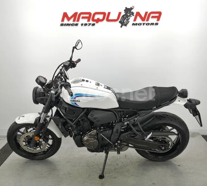Yamaha XSR 700 – Vista 14