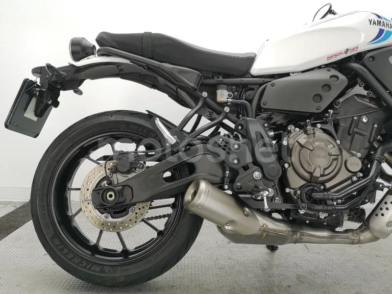 Yamaha XSR 700 – Vista 5