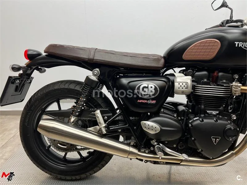 Triumph Street Twin – Vista 4