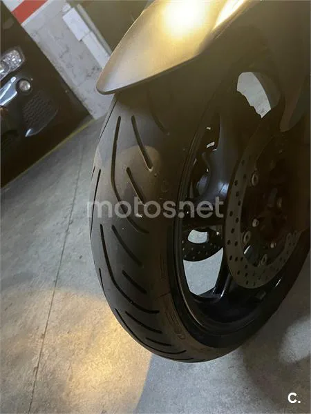 Yamaha FZ6 N S2 – Vista 3