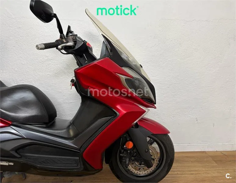 Kymco Super Dink 350 – Vista 4