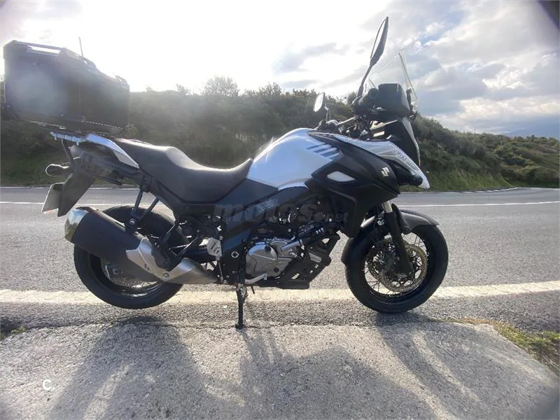 Suzuki V-Strom 650 XT – Vista 2