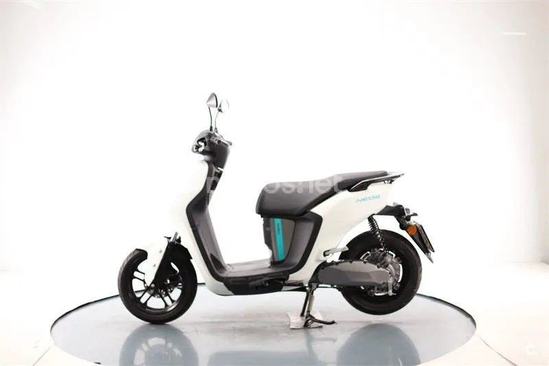Yamaha NMAX – Vista 4