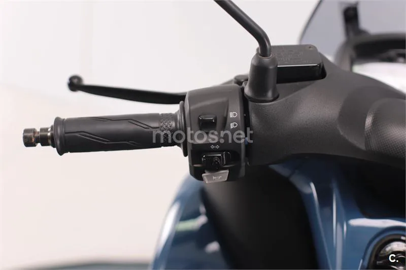 Yamaha Tricity 125 – Vista 6