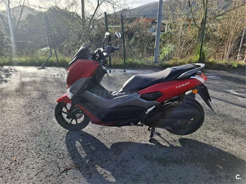 Yamaha NMAX – Vista 4