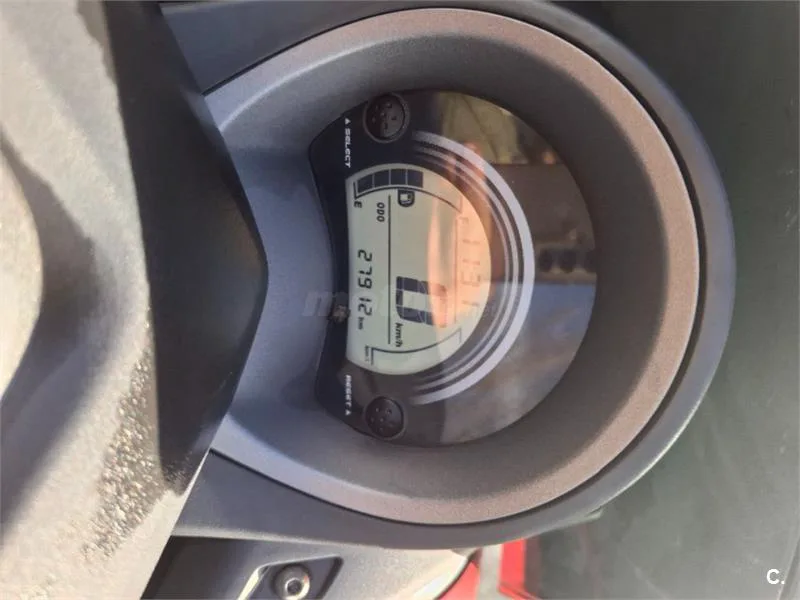 Yamaha NMAX – Vista 8