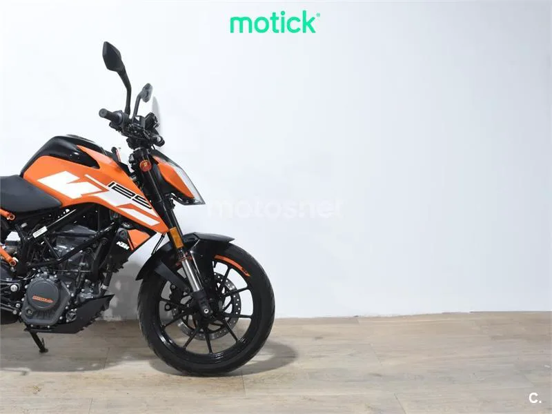 KTM 125 – Vista 4