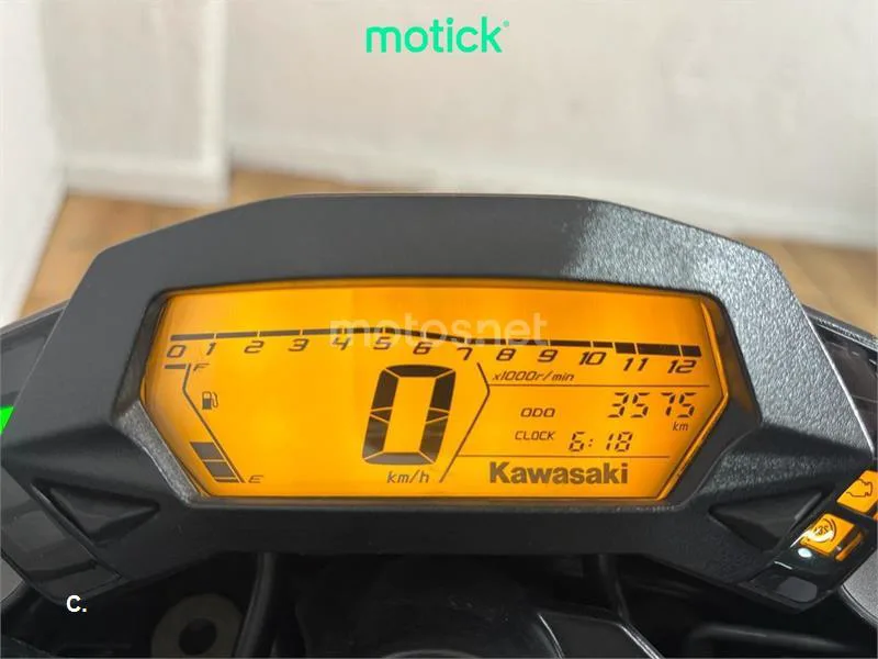 Kawasaki Z125 – Vista 5