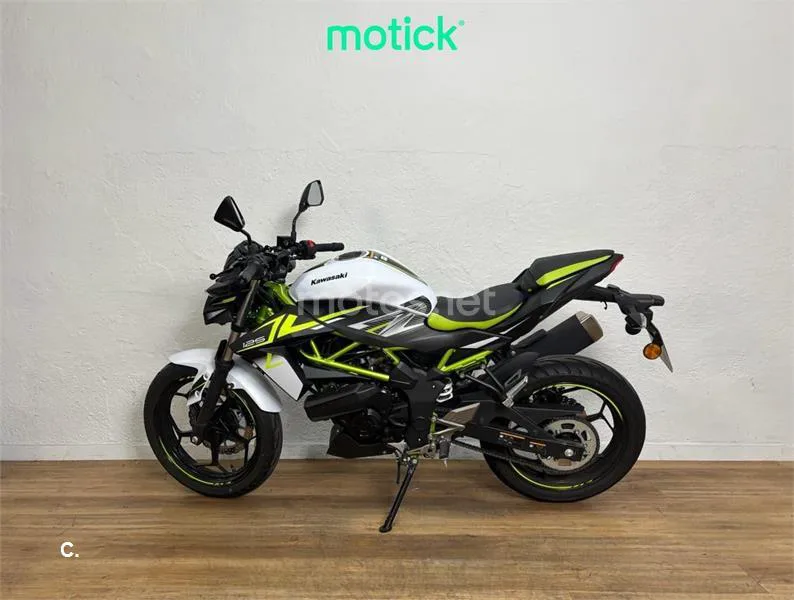Kawasaki Z125 – Vista 7