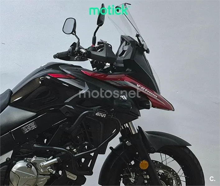 Suzuki V-Strom 650 XT – Vista 3