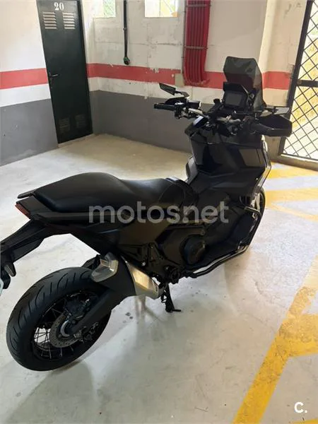 Honda X-ADV – Vista 2