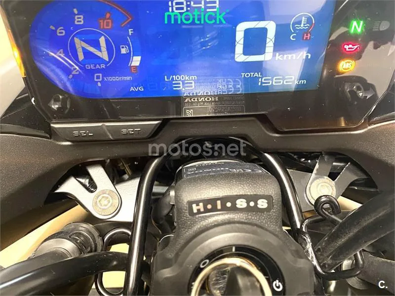 Honda CB 500 F – Vista 4