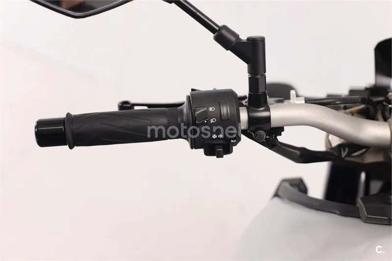 Yamaha MT-09 – Vista 7