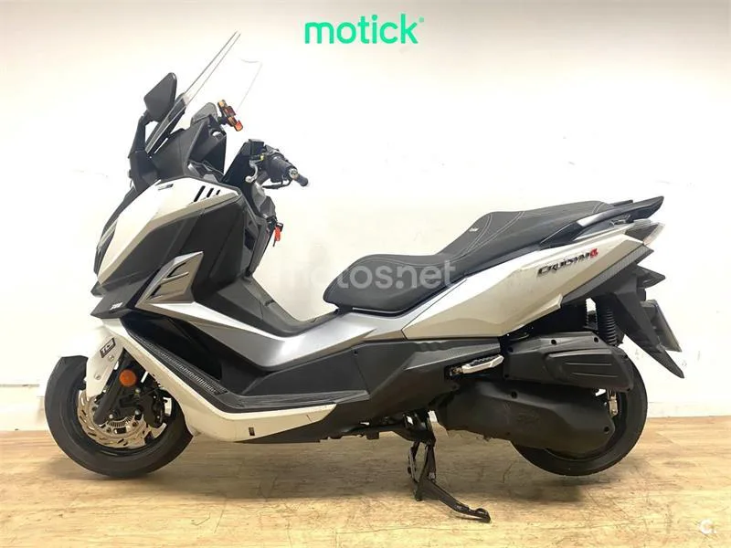 SYM Cruisym – Vista 7