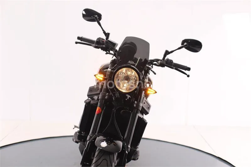 Yamaha XSR 900 – Vista 6